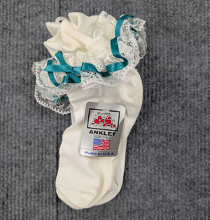 Vintage Two Feet Ahead Nylon Socks Womens 7-8.5 Lace Trim Frilly Girly Retro